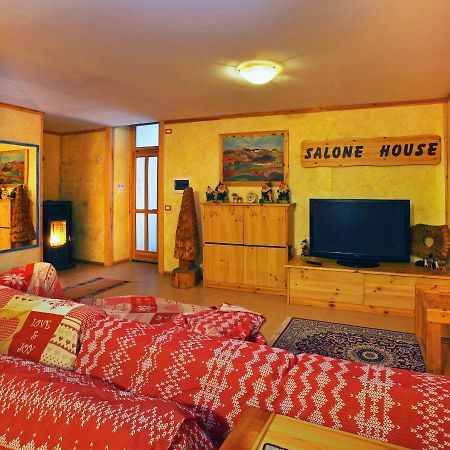 Апартаменты Salone House Саузе-д'Ульс Экстерьер фото