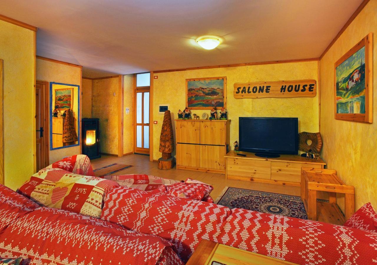 Апартаменты Salone House Саузе-д'Ульс Экстерьер фото
